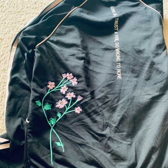 Jacket - Picture 3 of 7